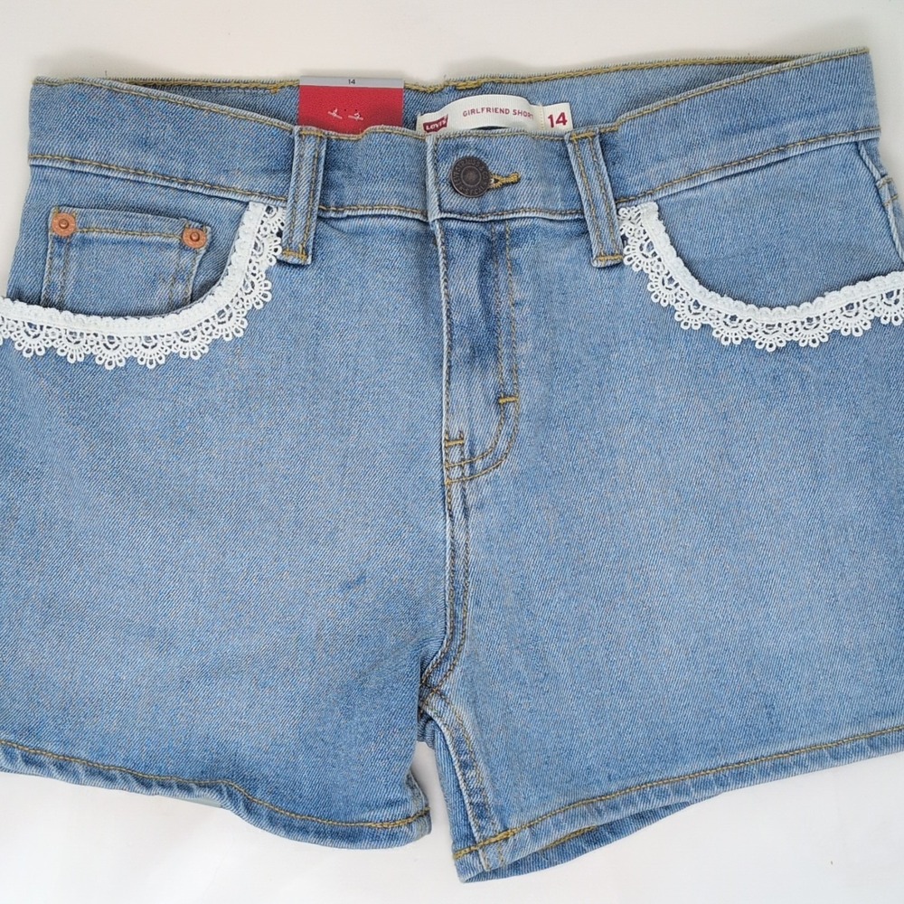 Levi's Girlfriend Denim Shorts Light Wash Girls Size 14 Crochet Lace Detail